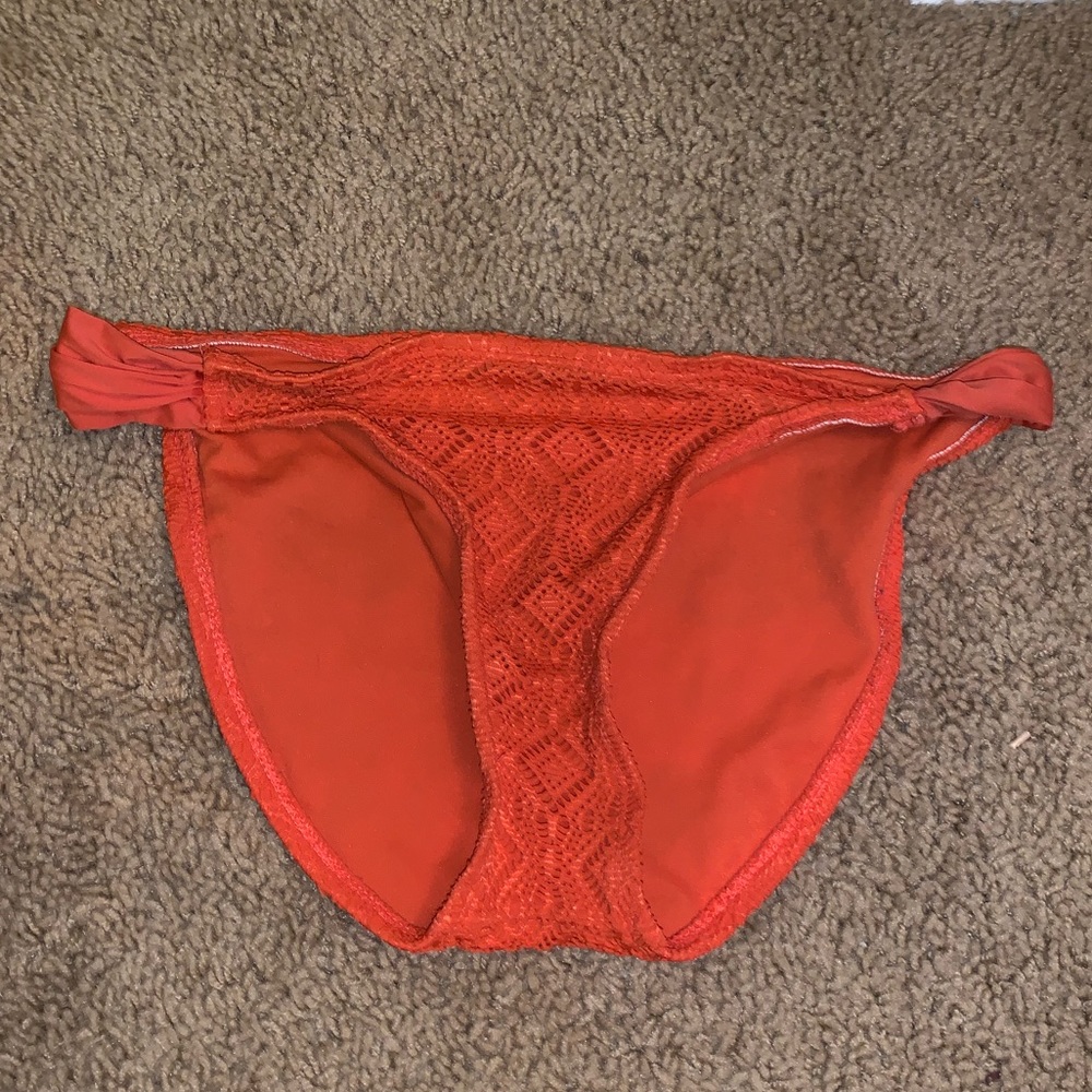 Bikini bottoms